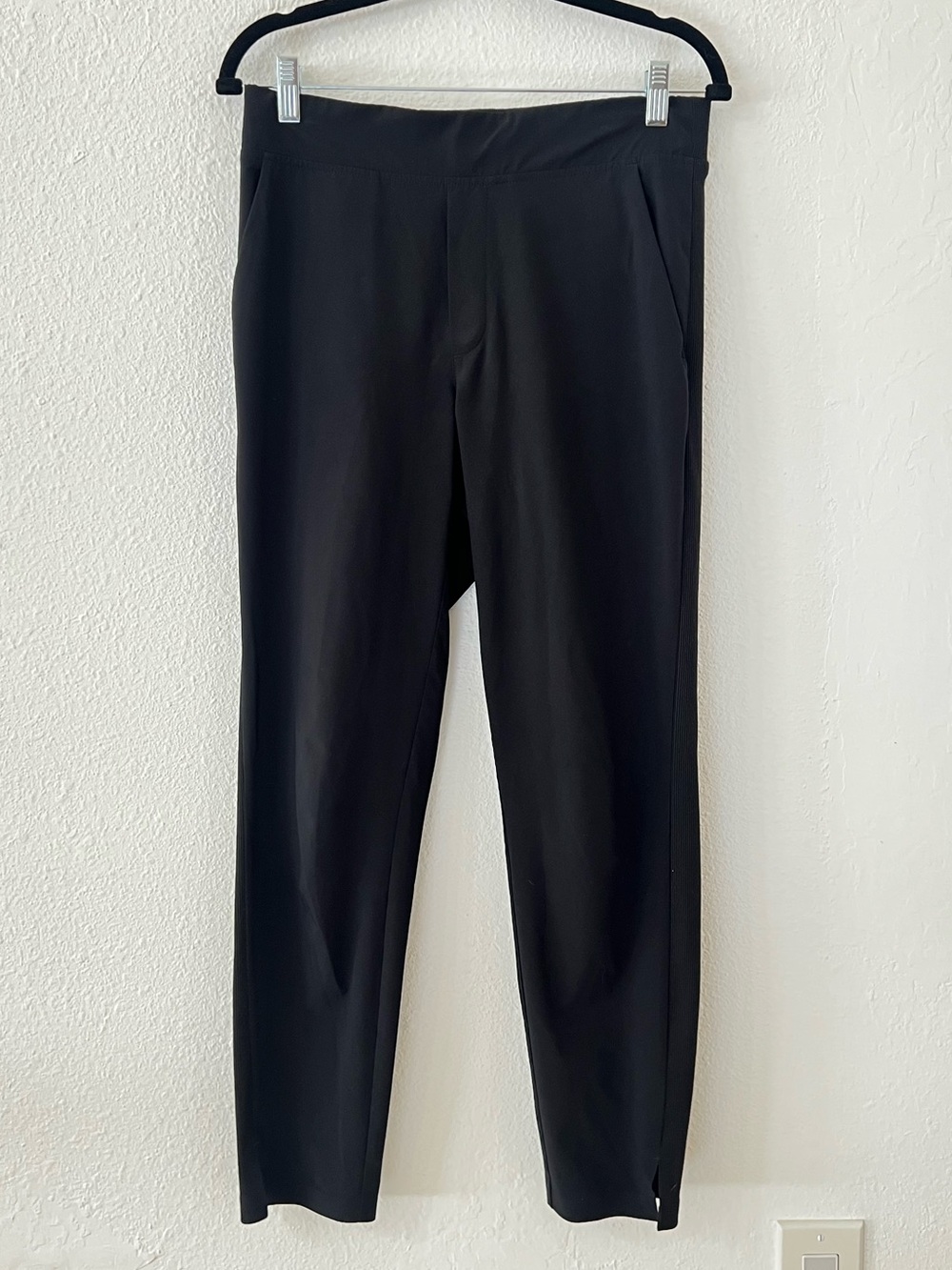 Athleta Pants Womens 4 Black Brooklyn Ankle Pant Stretch Pull On Travel Pockets
